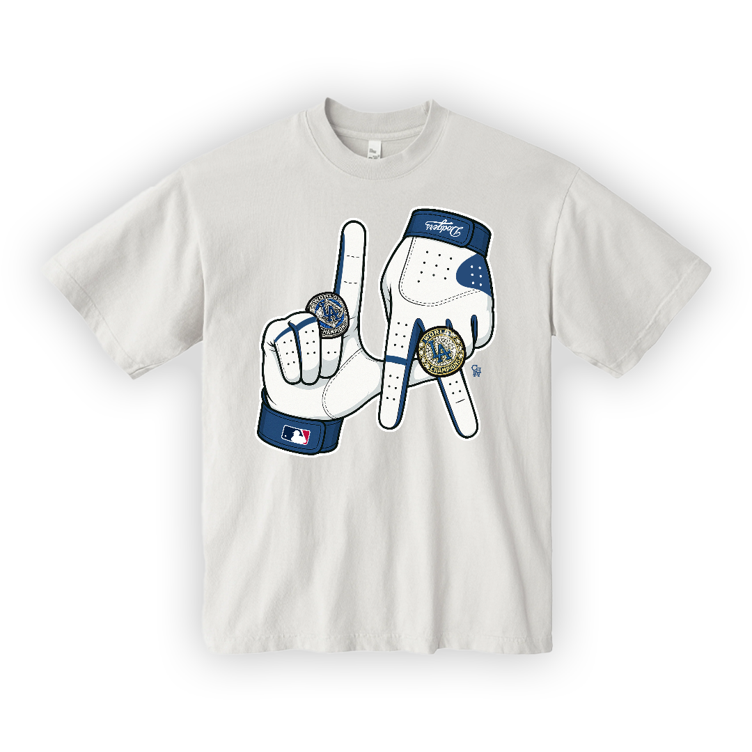 LA GLOVES RING CBLA OVERSIZED TEE